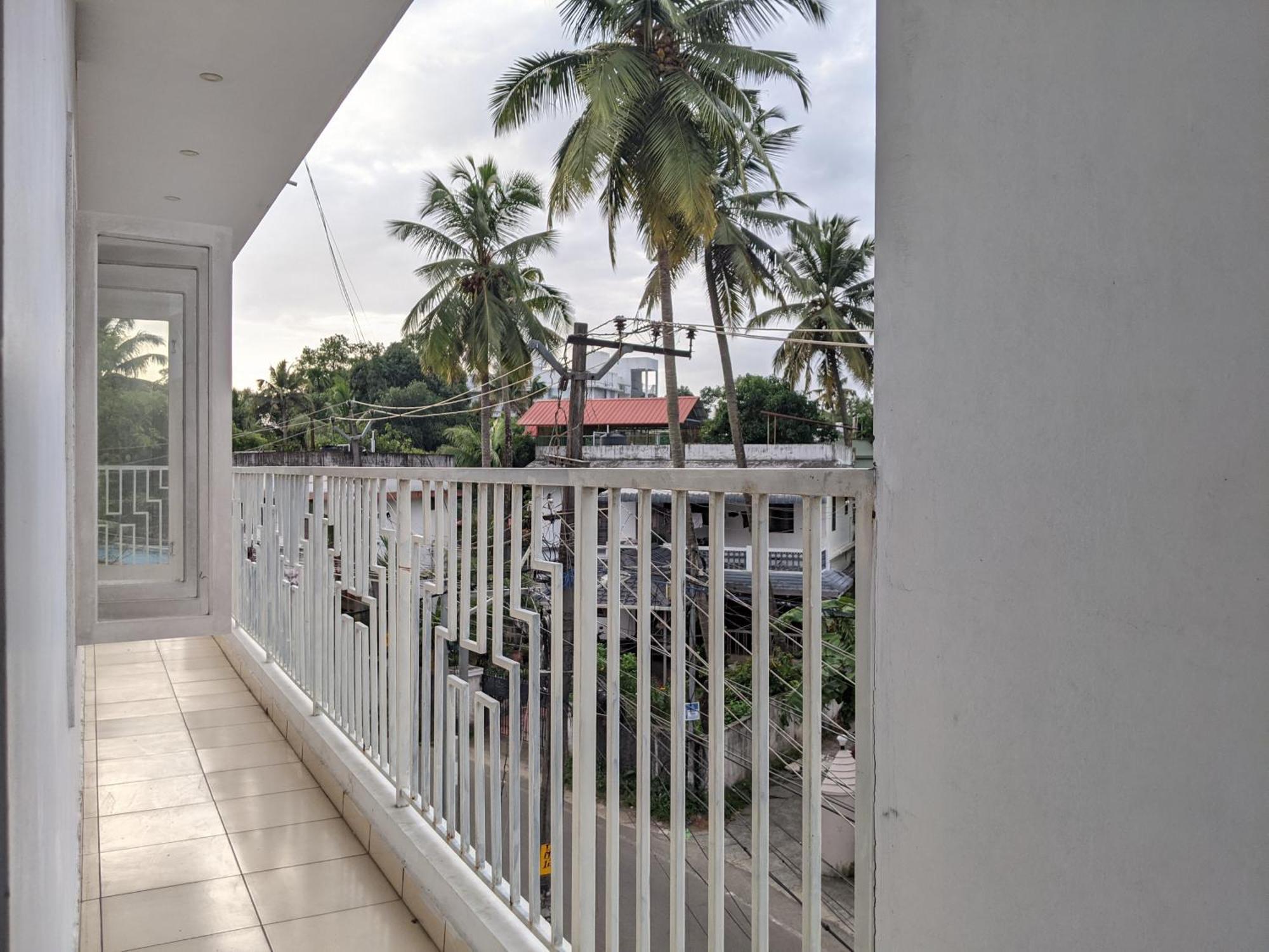 Green View Executive Stay'S Kochi Екстериор снимка